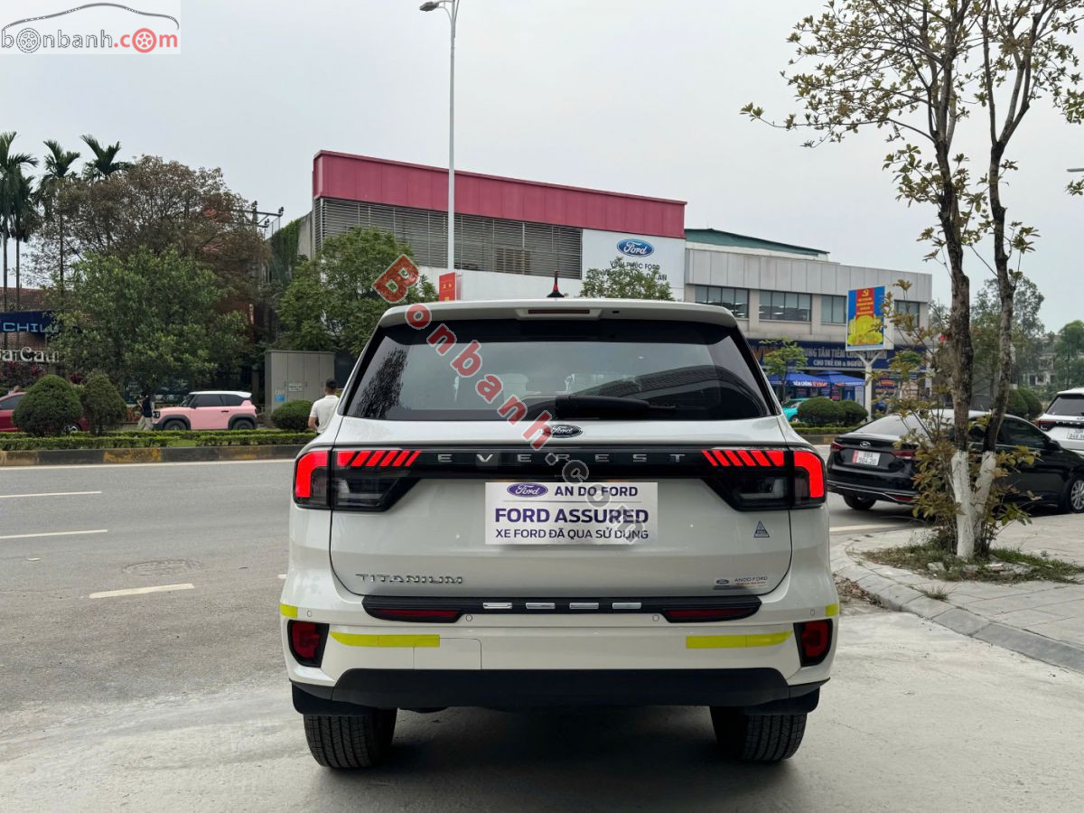 Bán ô tô Ford Everest Titanium 2.0L 4x2 AT - 2024 - xe cũ