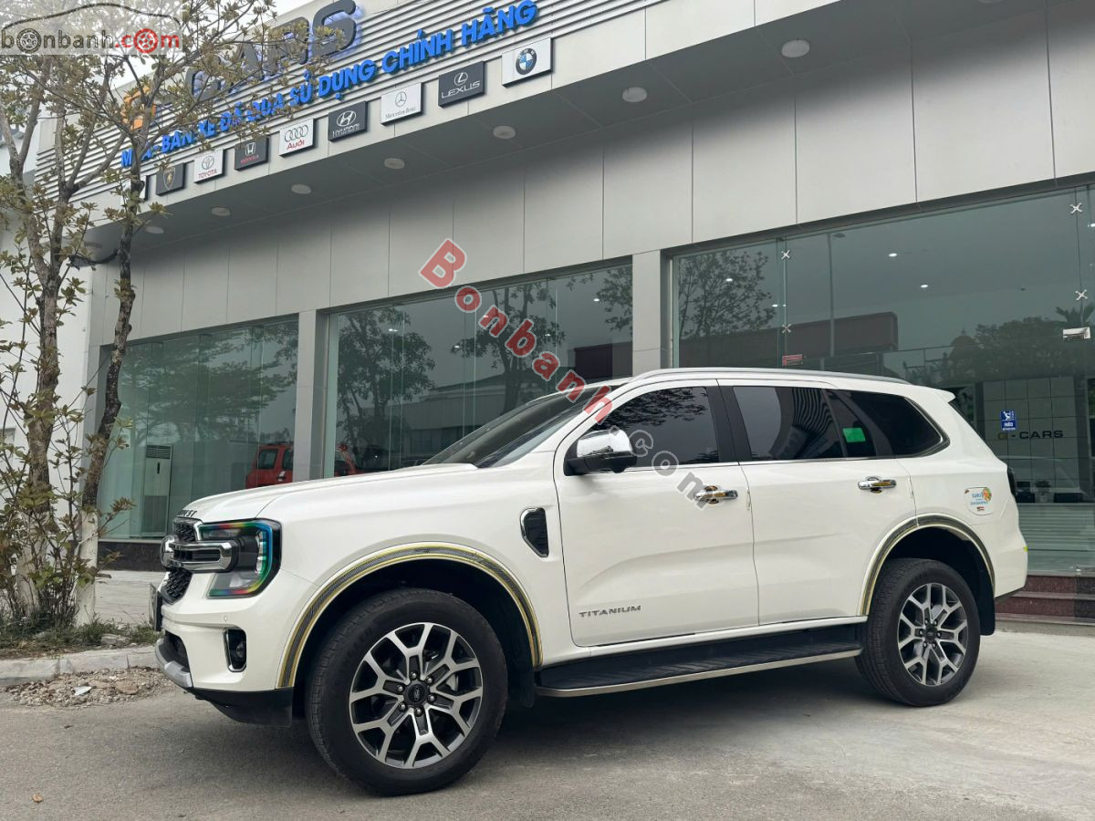 Bán ô tô Ford Everest Titanium 2.0L 4x2 AT - 2024 - xe cũ