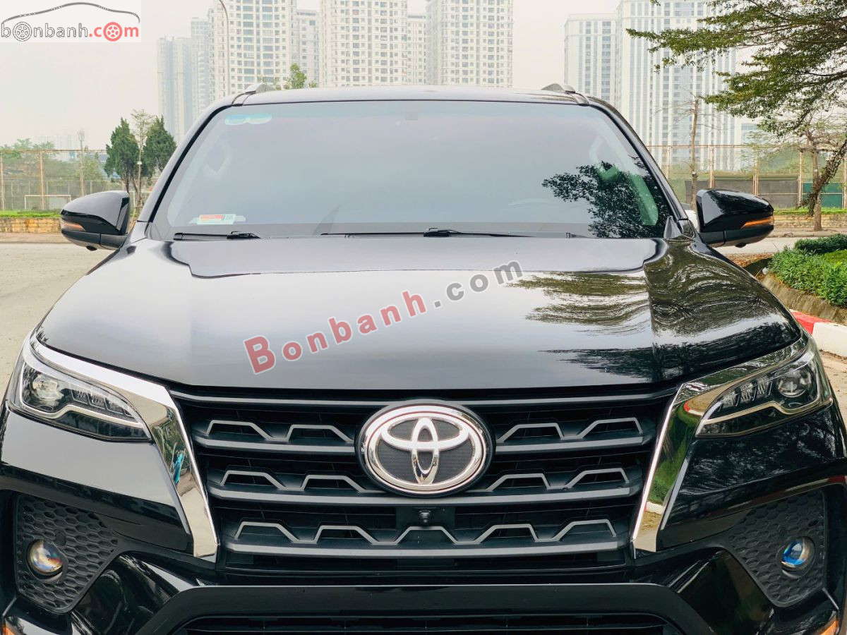 Bán ô tô Toyota Fortuner 2.4L 4x2 AT - 2022 - xe cũ