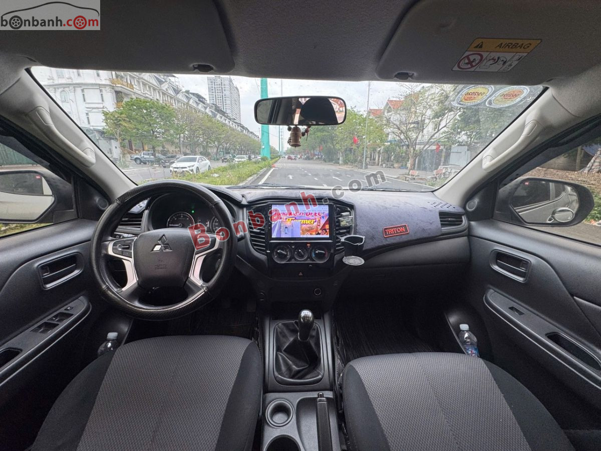 Bán ô tô Mitsubishi Triton 4x2 MT - 2020 - xe cũ
