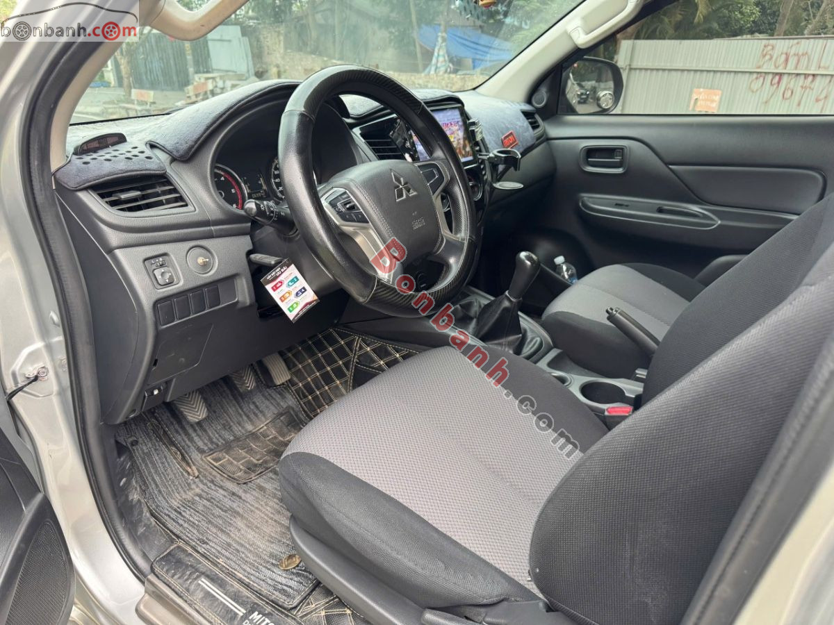 Bán ô tô Mitsubishi Triton 4x2 MT - 2020 - xe cũ