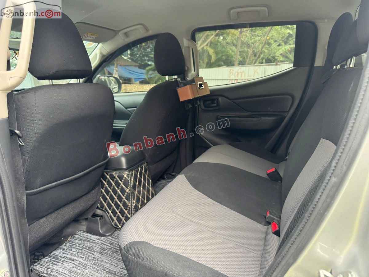 Bán ô tô Mitsubishi Triton 4x2 MT - 2020 - xe cũ