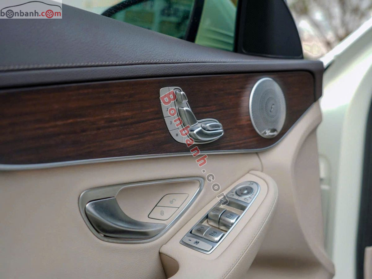 Bán ô tô Mercedes Benz C class C200 Exclusive - 2021 - xe cũ
