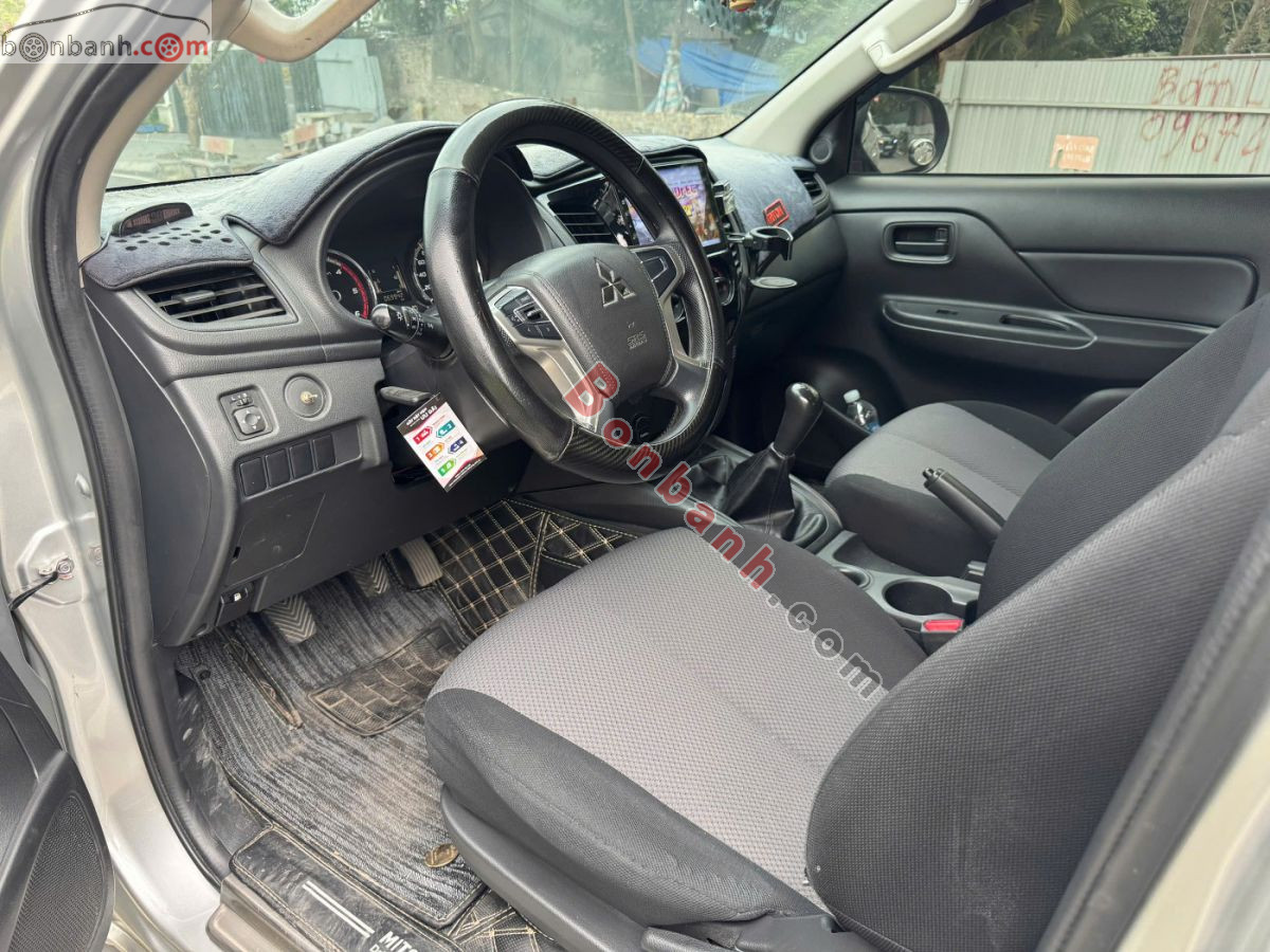 Bán ô tô Mitsubishi Triton 4x2 MT - 2020 - xe cũ