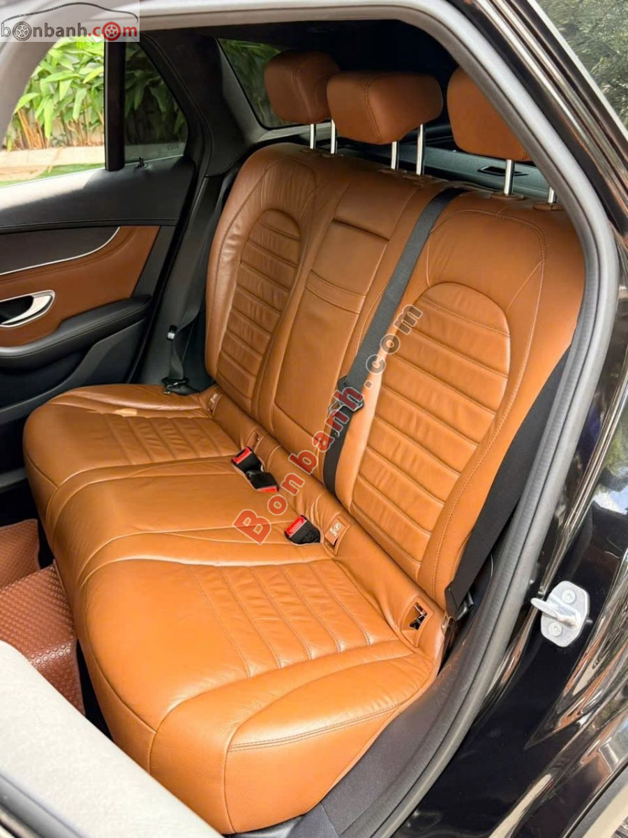 Bán ô tô Mercedes Benz GLC 300 4Matic - 2018 - xe cũ