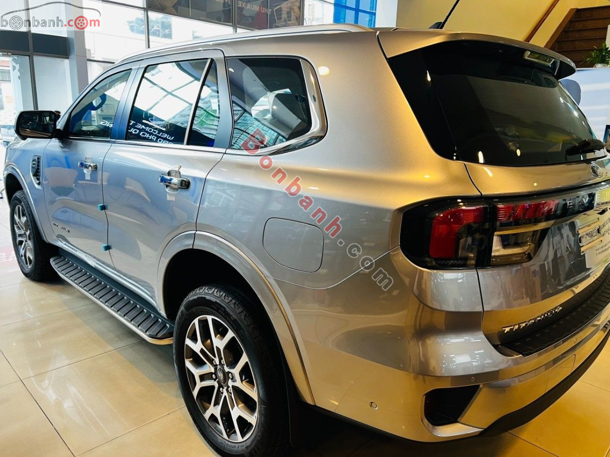 Bán ô tô Ford Everest Titanium Plus 2.0L 4x4 AT - 2026 - xe mới