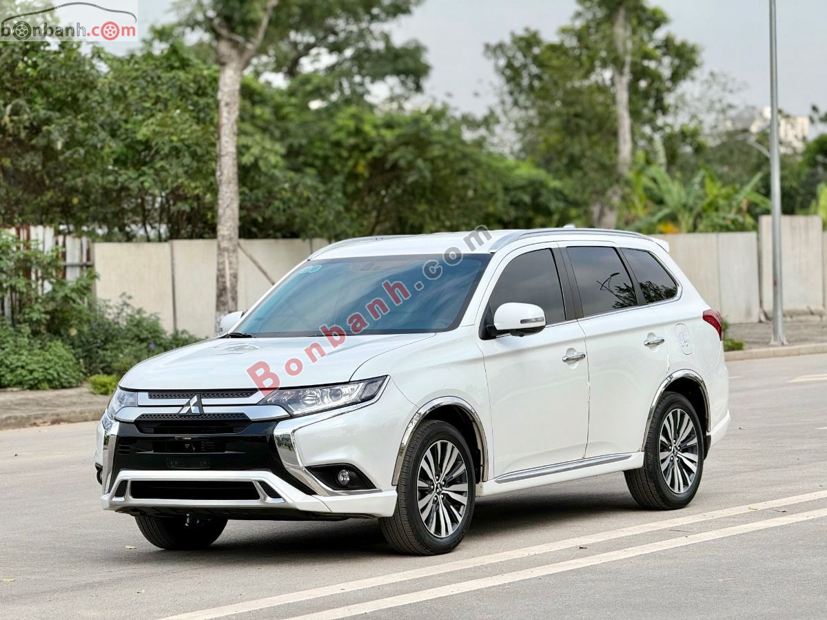 Bán ô tô Mitsubishi Outlander 2.0 CVT - 2023 - xe cũ