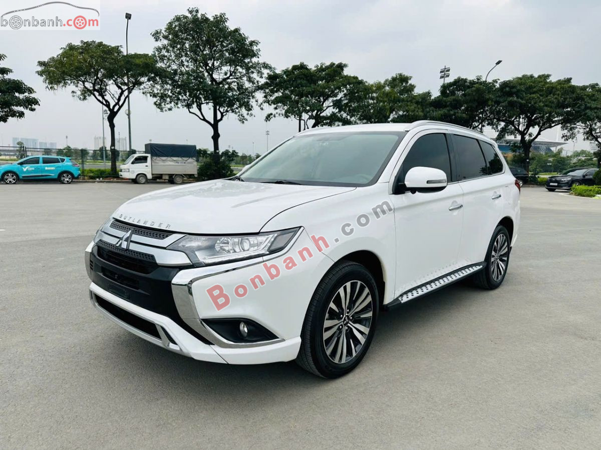Bán ô tô Mitsubishi Outlander 2.0 CVT - 2022 - xe cũ