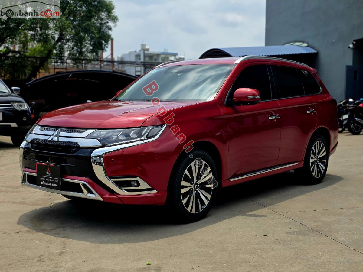 Bán ô tô Mitsubishi Outlander Premium 2.0 CVT - 2023 - xe cũ