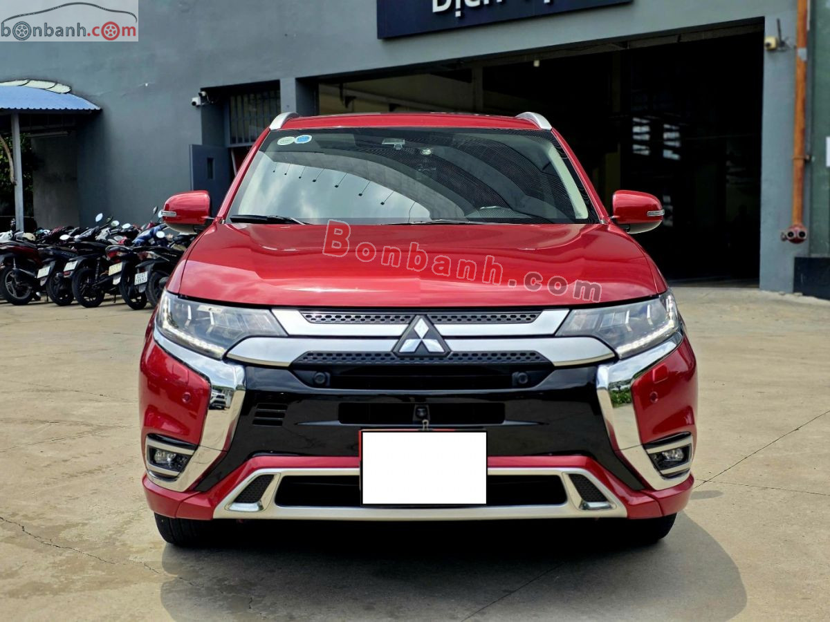 Bán ô tô Mitsubishi Outlander Premium 2.0 CVT - 2023 - xe cũ