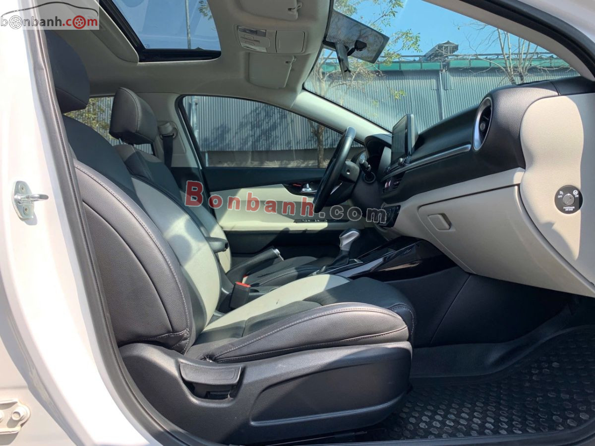 Bán ô tô Kia K3 Luxury 1.6 AT - 2022 - xe cũ