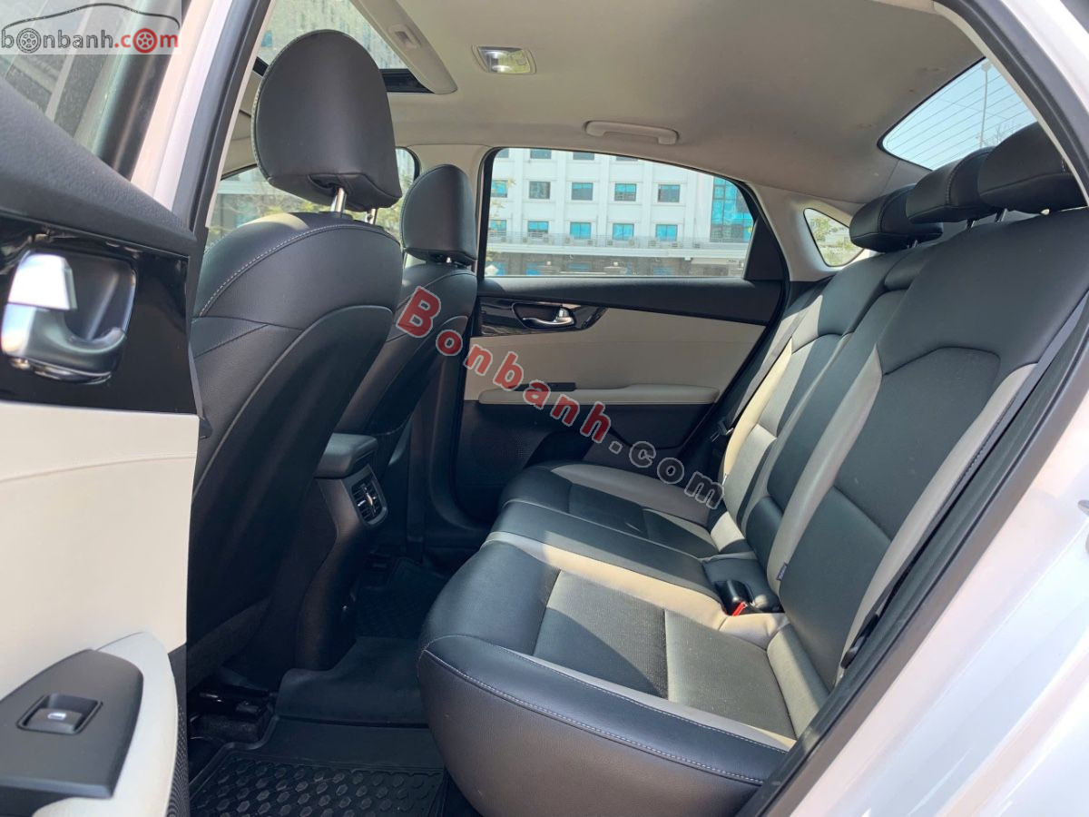 Bán ô tô Kia K3 Luxury 1.6 AT - 2022 - xe cũ