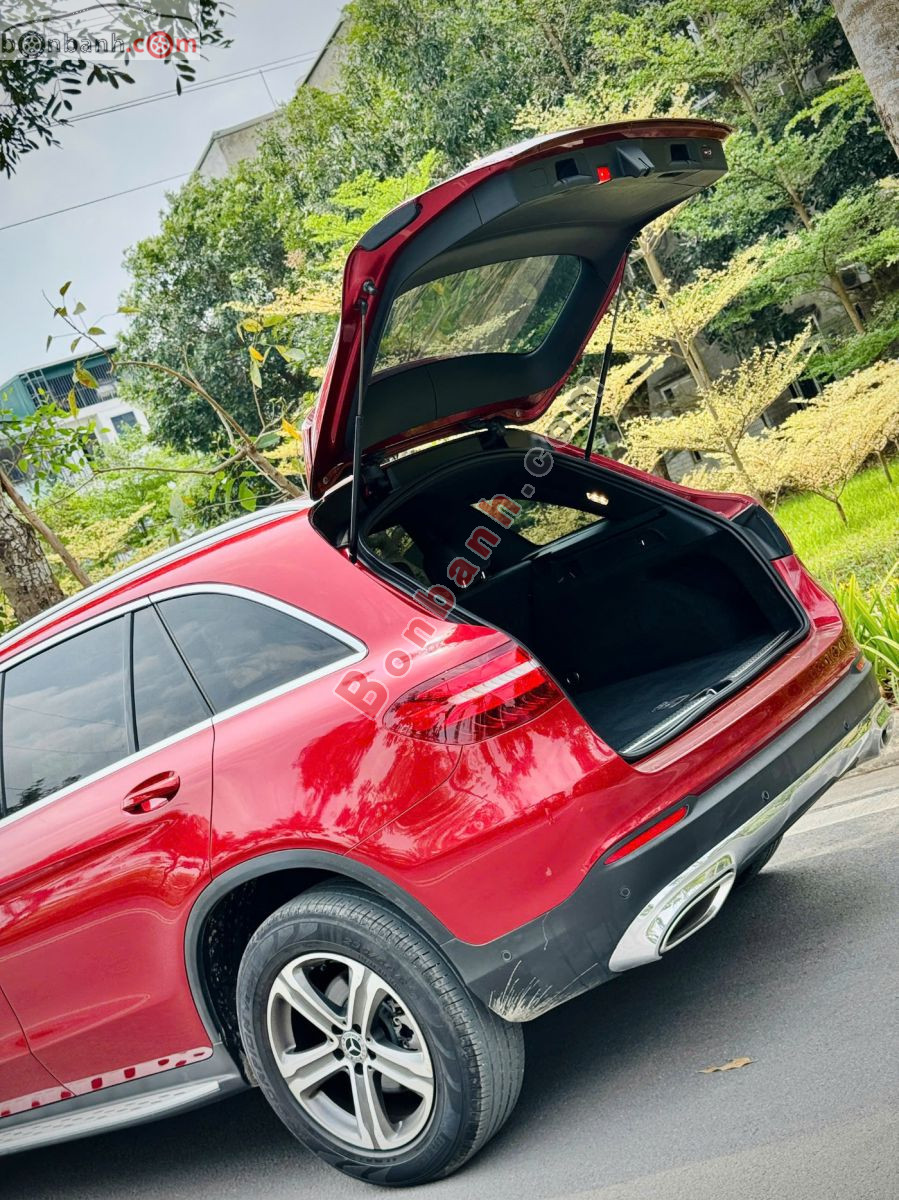 Bán ô tô Mercedes Benz GLC 250 4Matic - 2017 - xe cũ