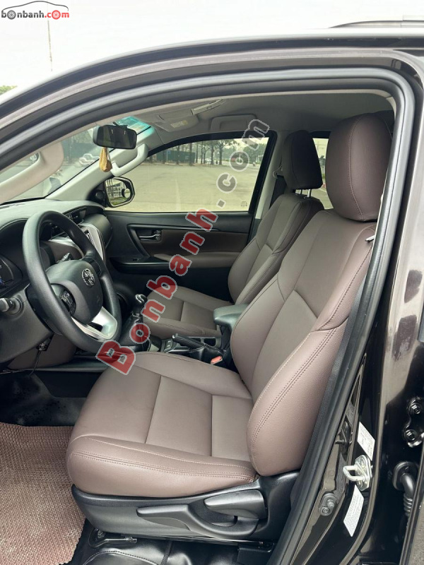 Bán ô tô Toyota Fortuner 2.4G 4x2 MT - 2017 - xe cũ
