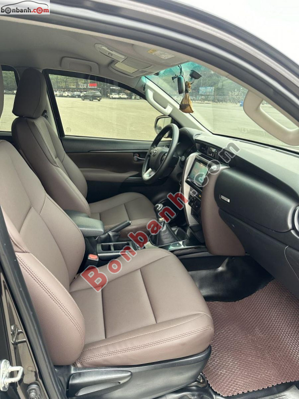 Bán ô tô Toyota Fortuner 2.4G 4x2 MT - 2017 - xe cũ