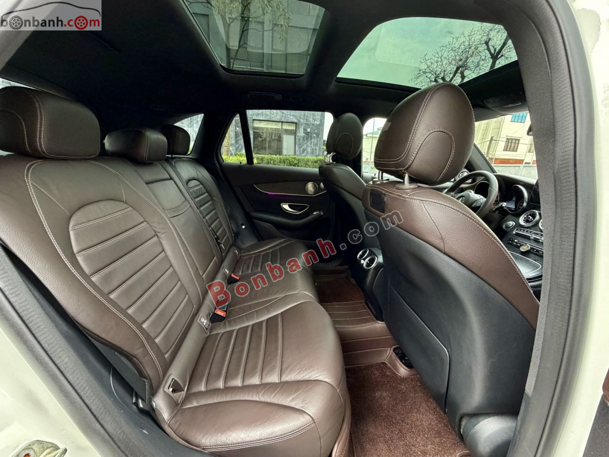 Bán ô tô Mercedes Benz GLC 300 4Matic - 2017 - xe cũ
