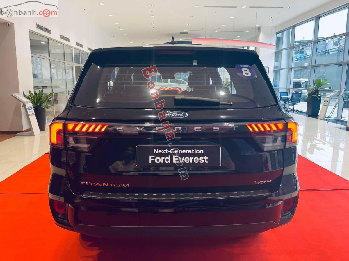 Bán ô tô Ford Everest Titanium Plus 2.0L 4x4 AT - 2026 - xe mới