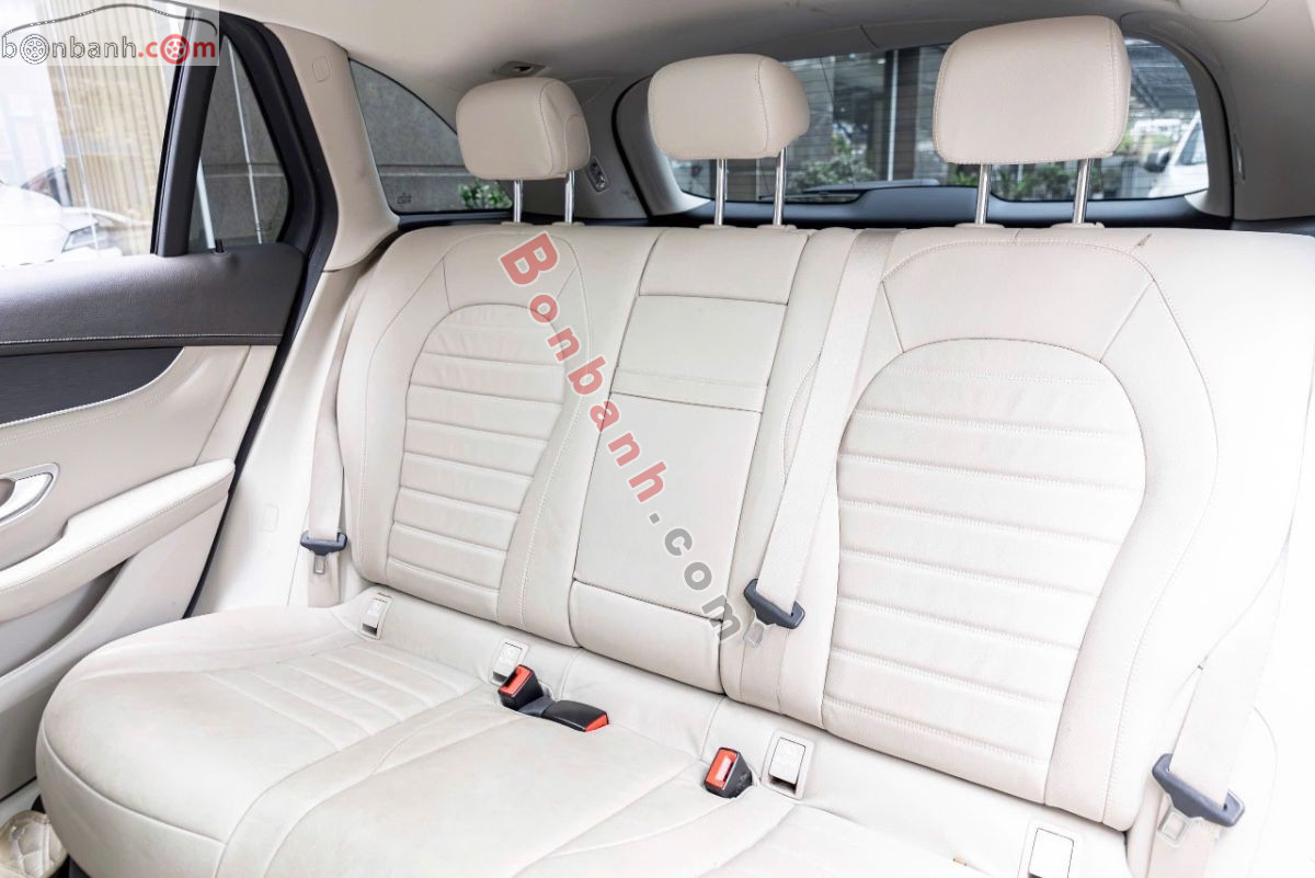 Bán ô tô Mercedes Benz GLC 300 4Matic - 2021 - xe cũ