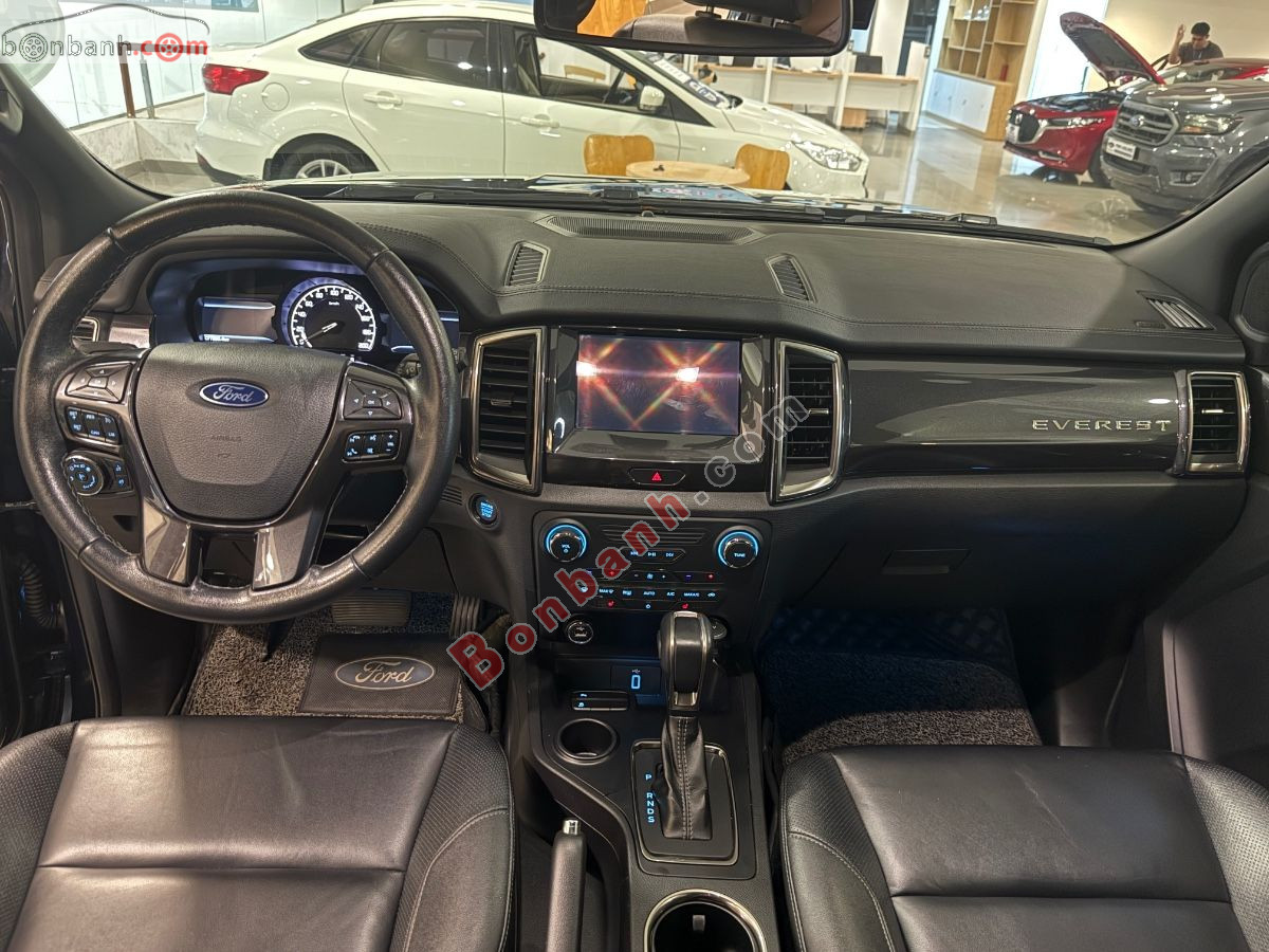 Bán ô tô Ford Everest Titanium 2.0L 4x2 AT - 2021 - xe cũ