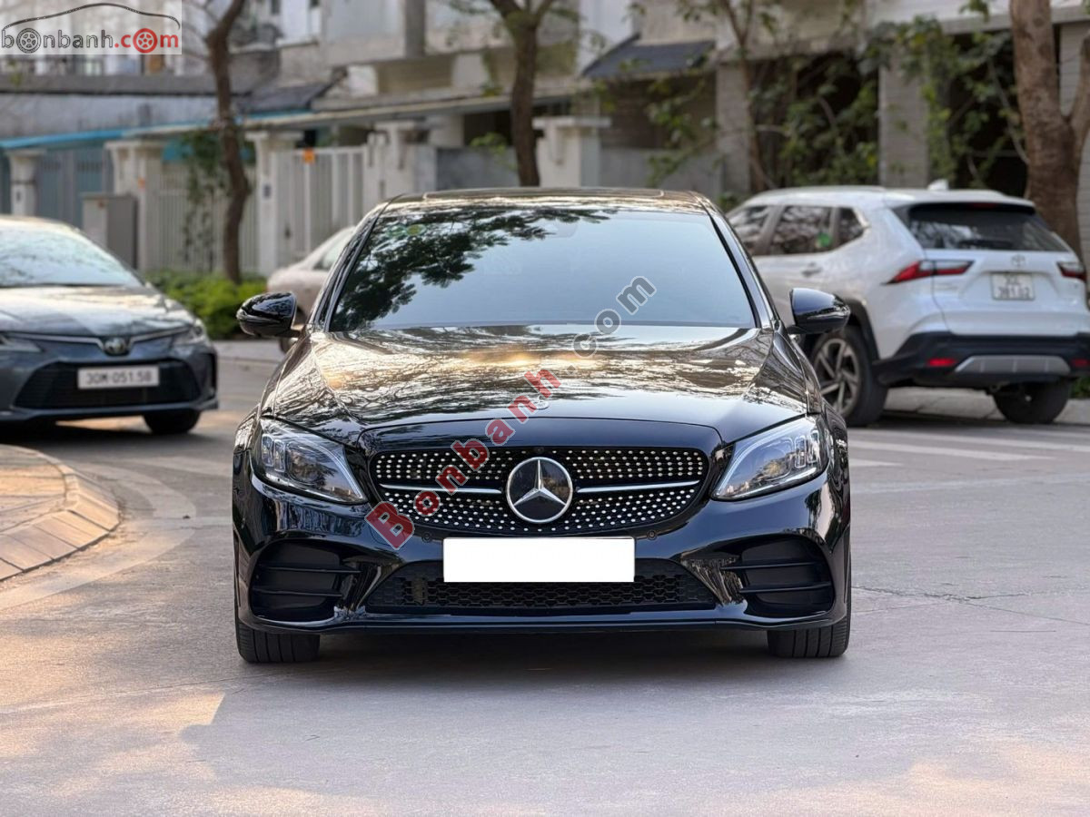 Bán ô tô Mercedes Benz C class C300 AMG - 2018 - xe cũ