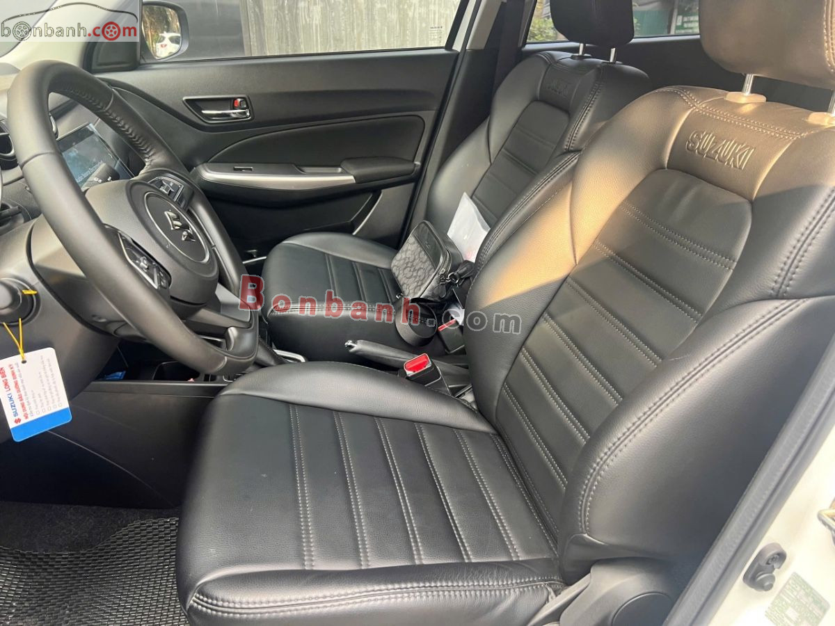 Bán ô tô Suzuki Swift GLX 1.2 AT - 2023 - xe cũ