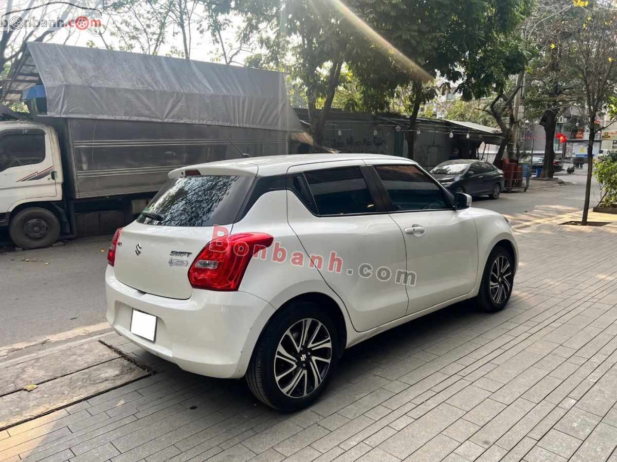 Bán ô tô Suzuki Swift GLX 1.2 AT - 2023 - xe cũ