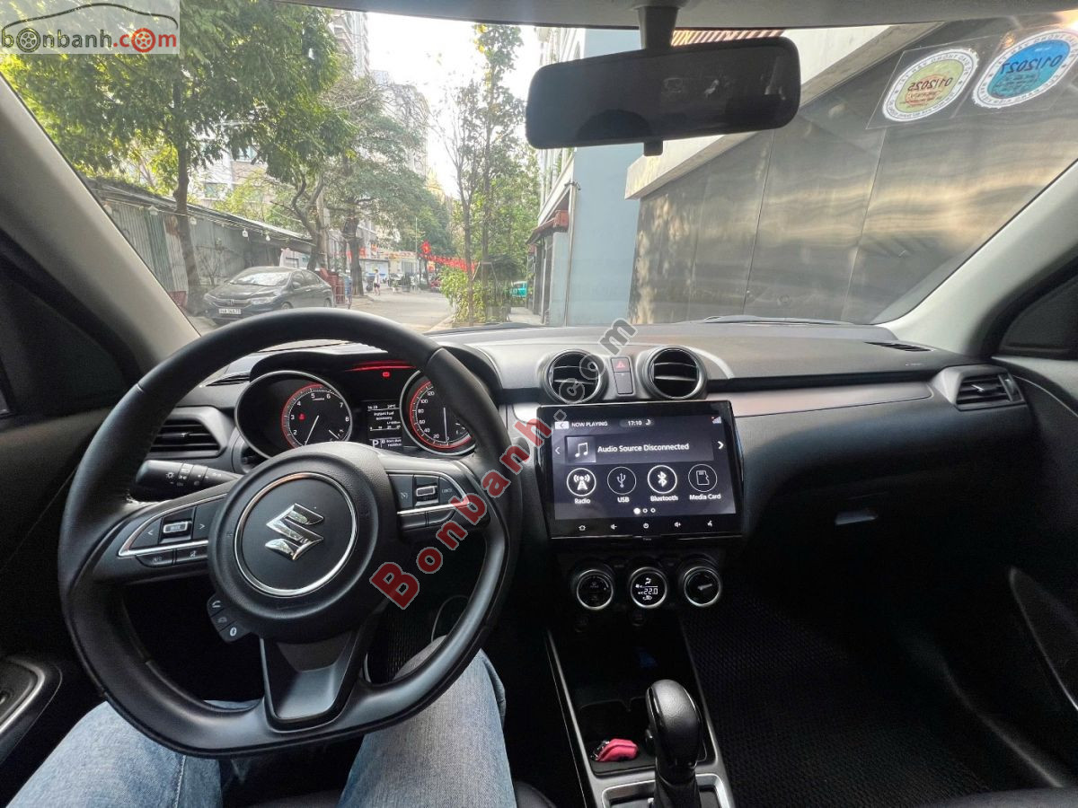 Bán ô tô Suzuki Swift GLX 1.2 AT - 2023 - xe cũ