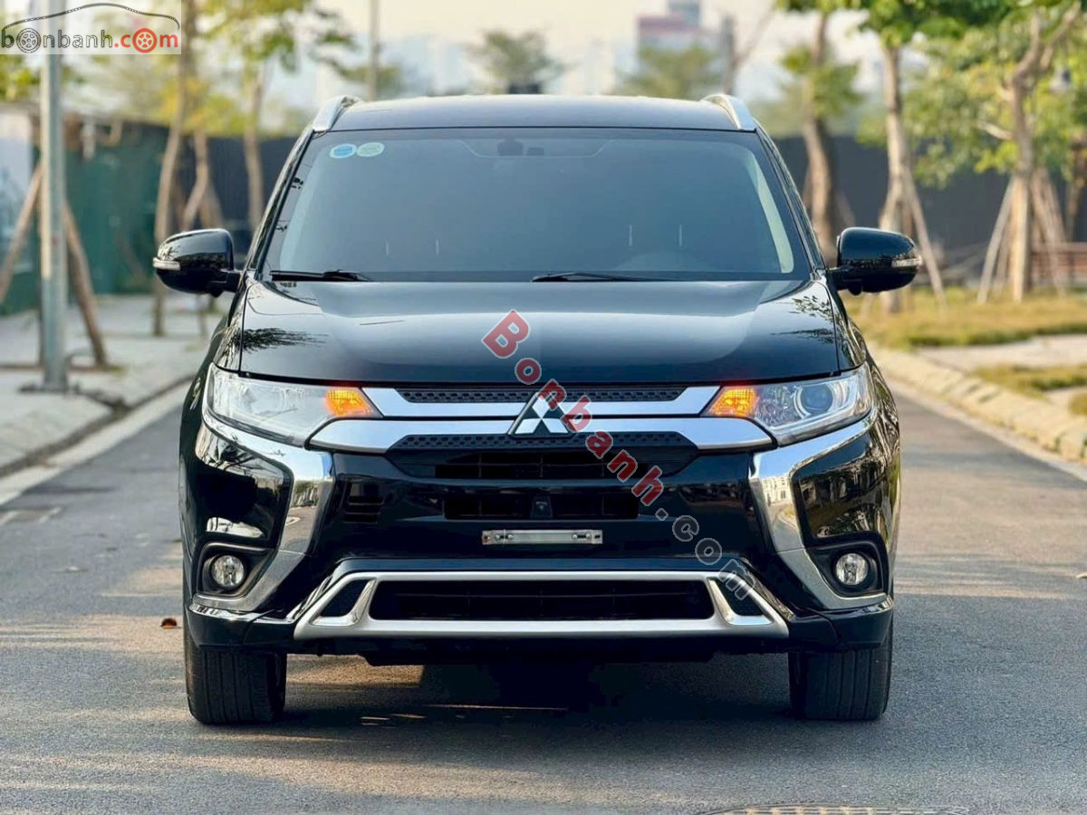 Bán ô tô Mitsubishi Outlander 2.0 CVT Premium - 2020 - xe cũ