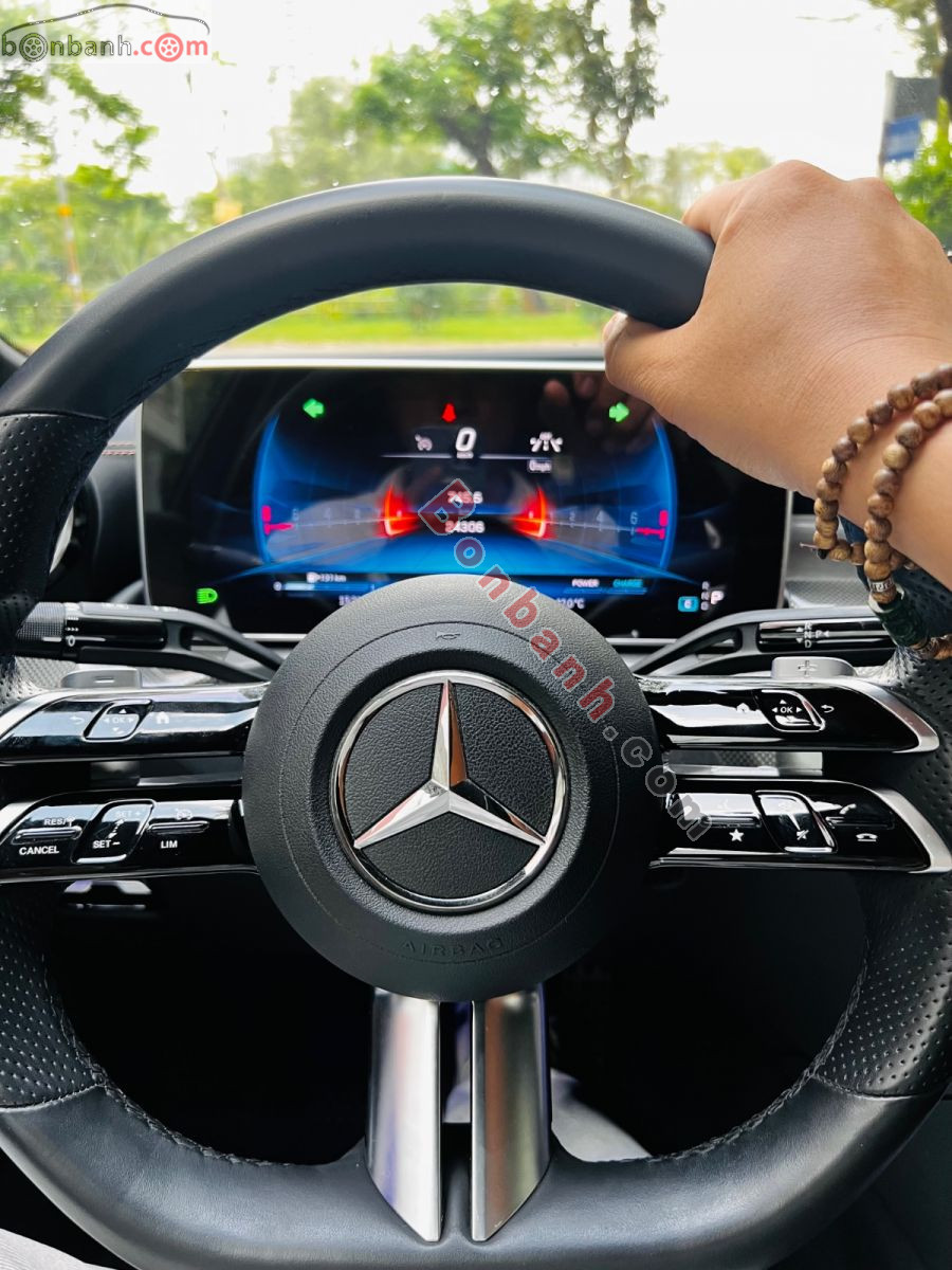 Bán ô tô Mercedes Benz C class C300 AMG - 2022 - xe cũ