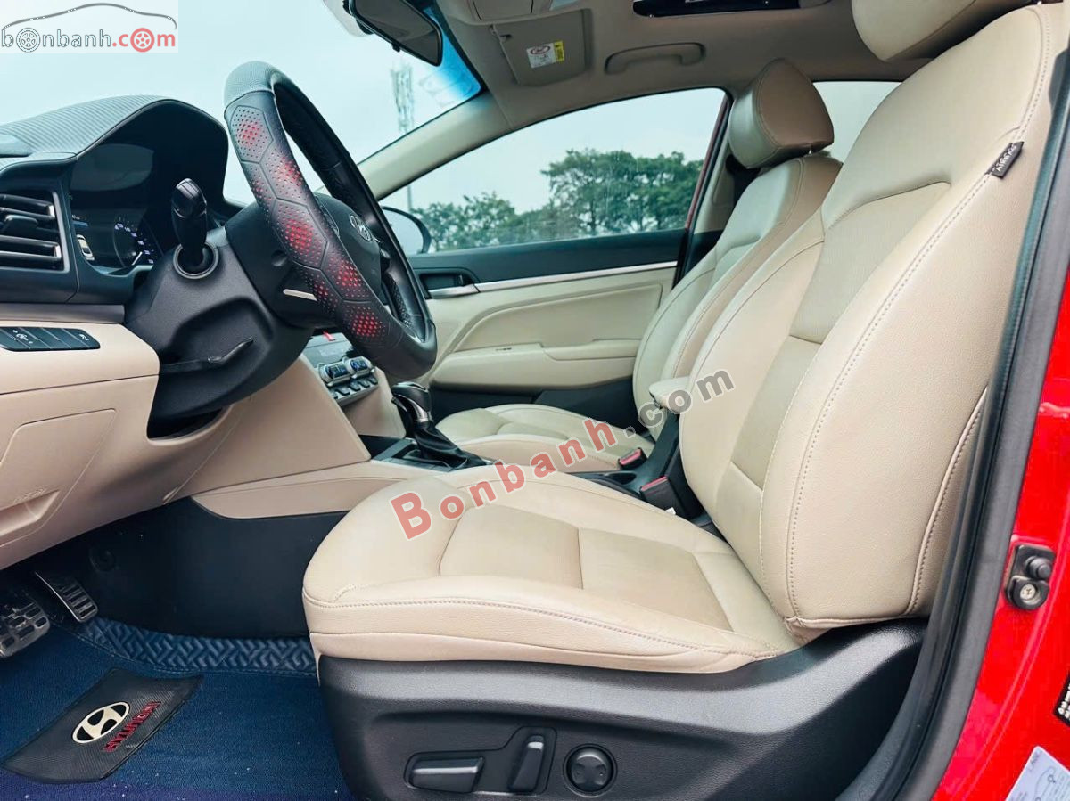 Bán ô tô Hyundai Elantra 2.0 AT - 2021 - xe cũ