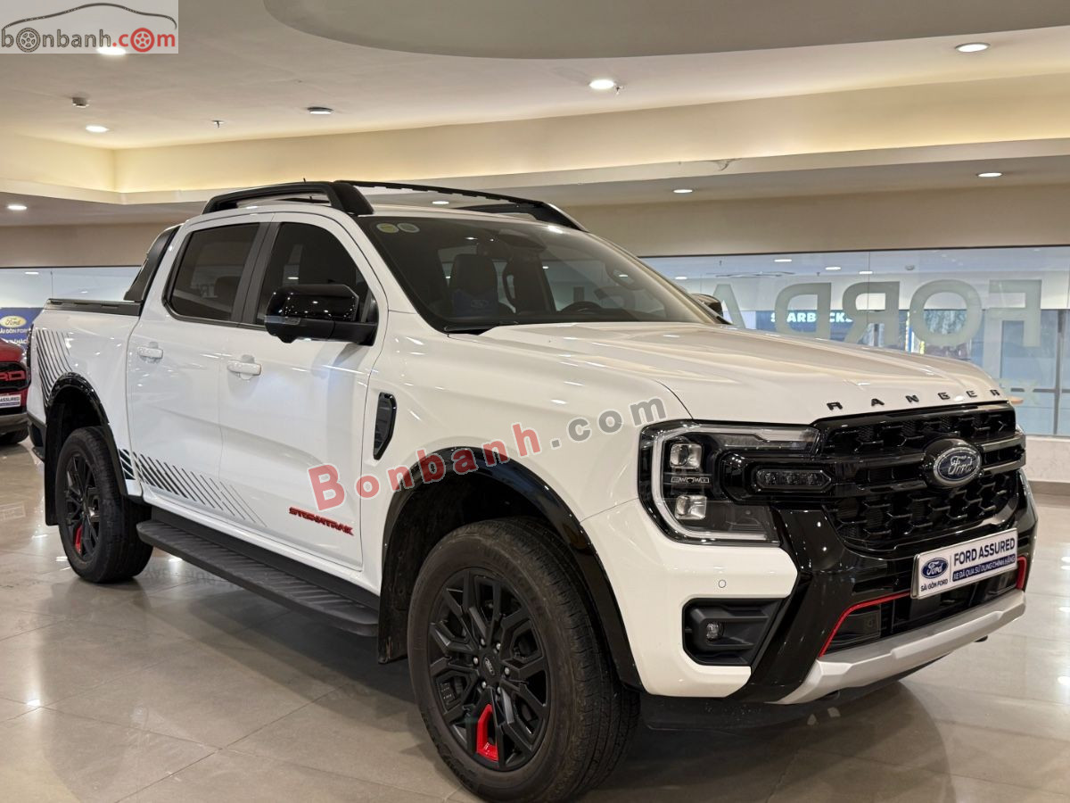 Bán ô tô Ford Ranger Stormtrak 2.0L 4x4 AT - 2025 - xe cũ