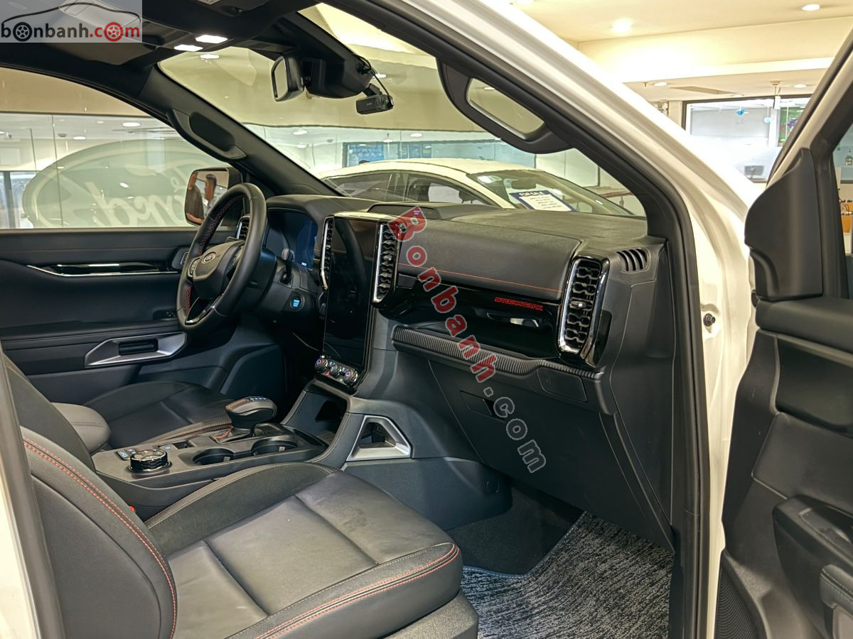 Bán ô tô Ford Ranger Stormtrak 2.0L 4x4 AT - 2025 - xe cũ