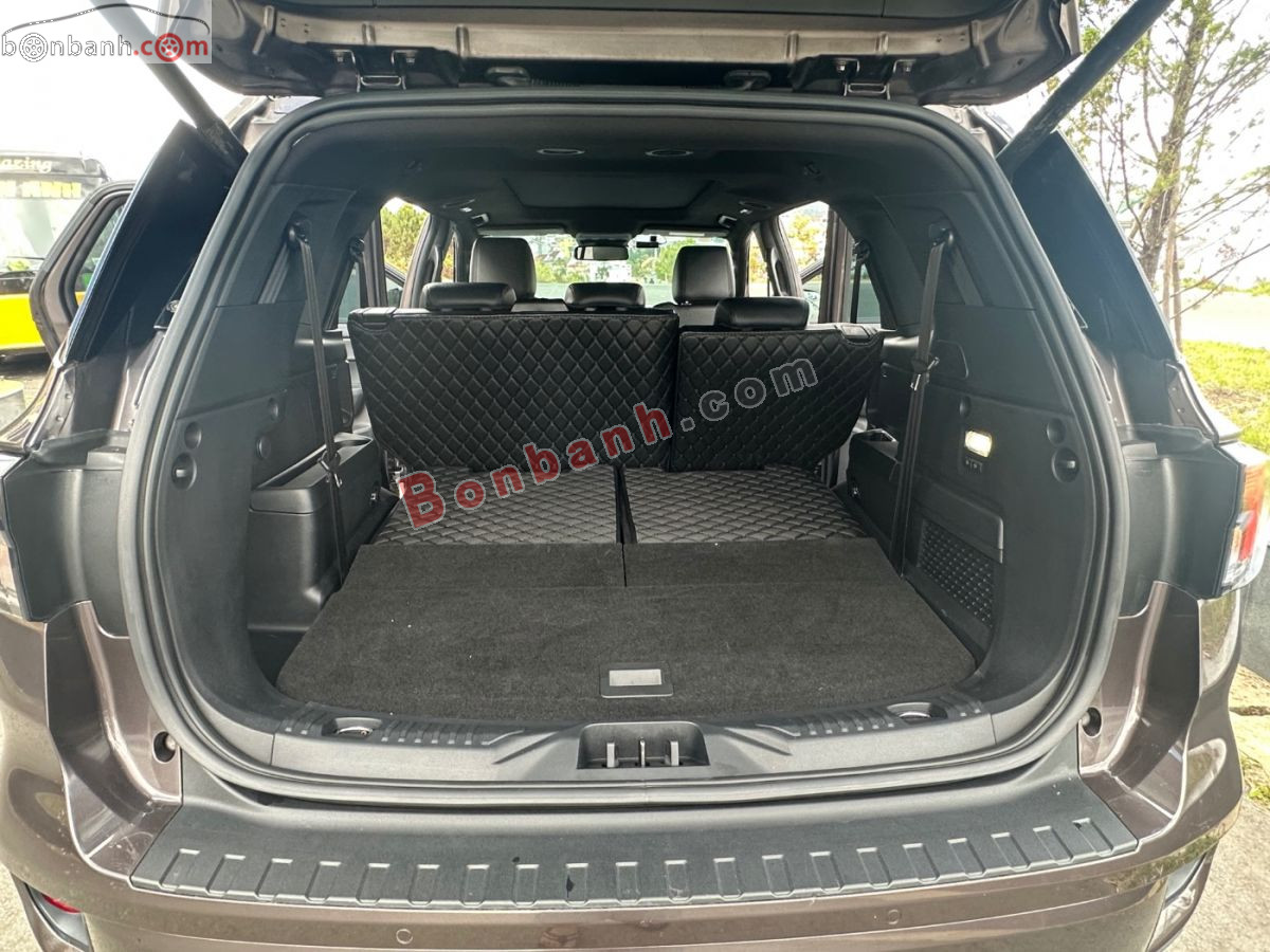 Bán ô tô Ford Everest Titanium Plus 2.0L 4x4 AT - 2022 - xe cũ