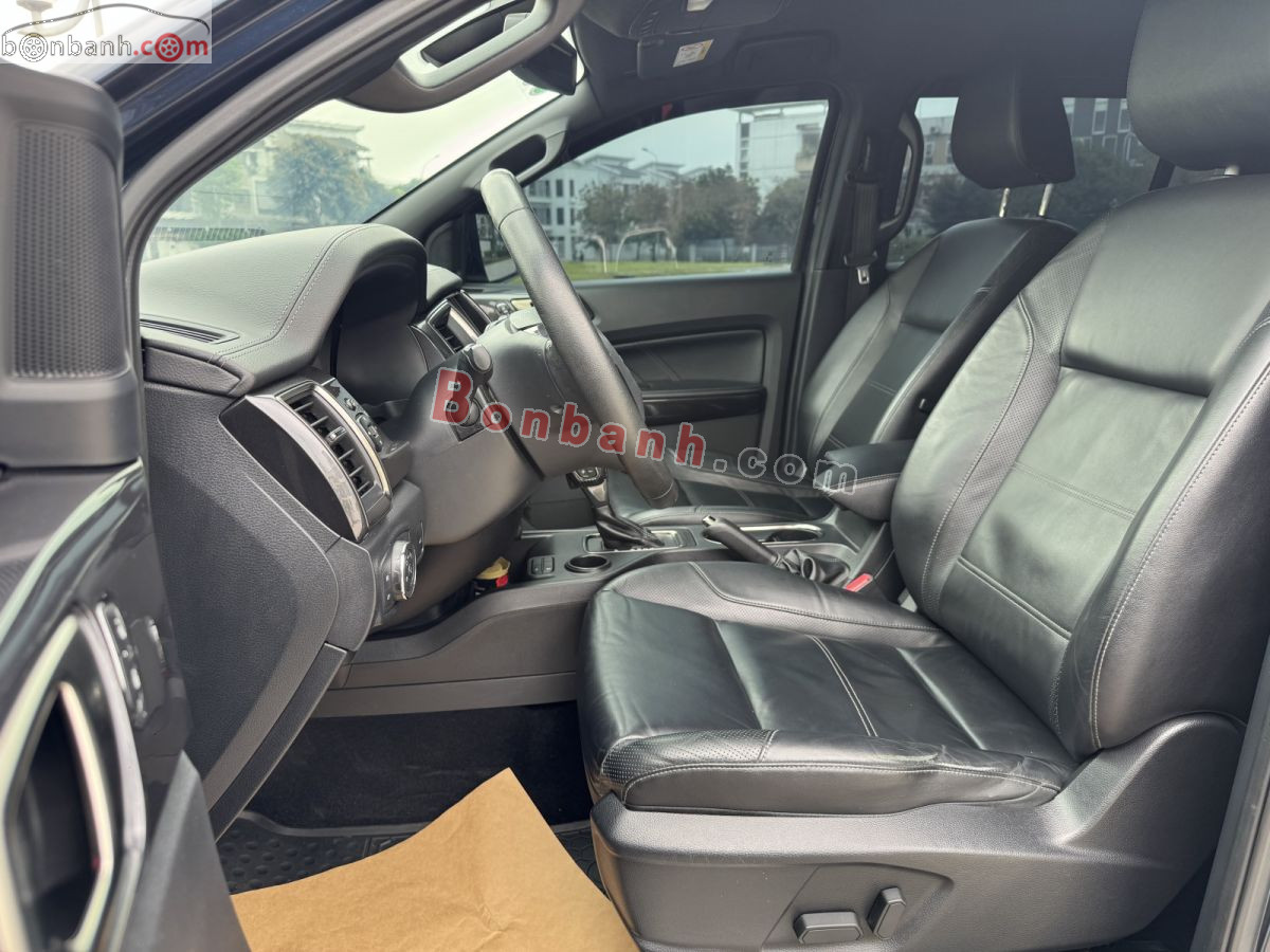 Bán ô tô Ford Everest Titanium 2.0L 4x4 AT - 2020 - xe cũ