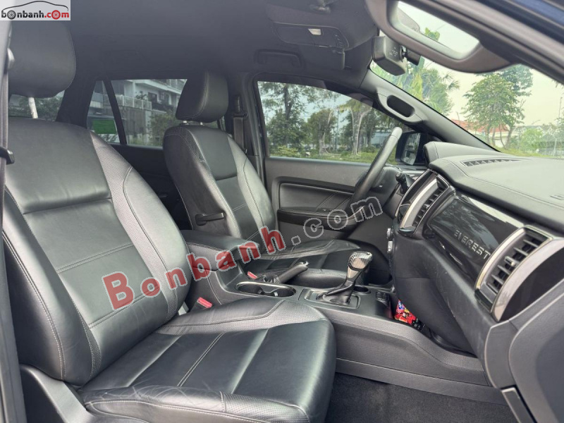 Bán ô tô Ford Everest Titanium 2.0L 4x4 AT - 2020 - xe cũ