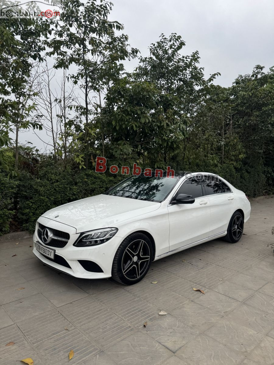 Bán ô tô Mercedes Benz C class C200 - 2019 - xe cũ