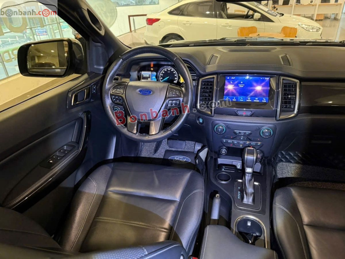 Bán ô tô Ford Everest Titanium 2.0L 4x2 AT - 2021 - xe cũ