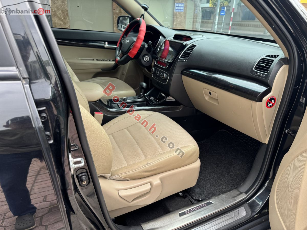 Bán ô tô Kia Sorento 2.4 GAT Deluxe - 2019 - xe cũ