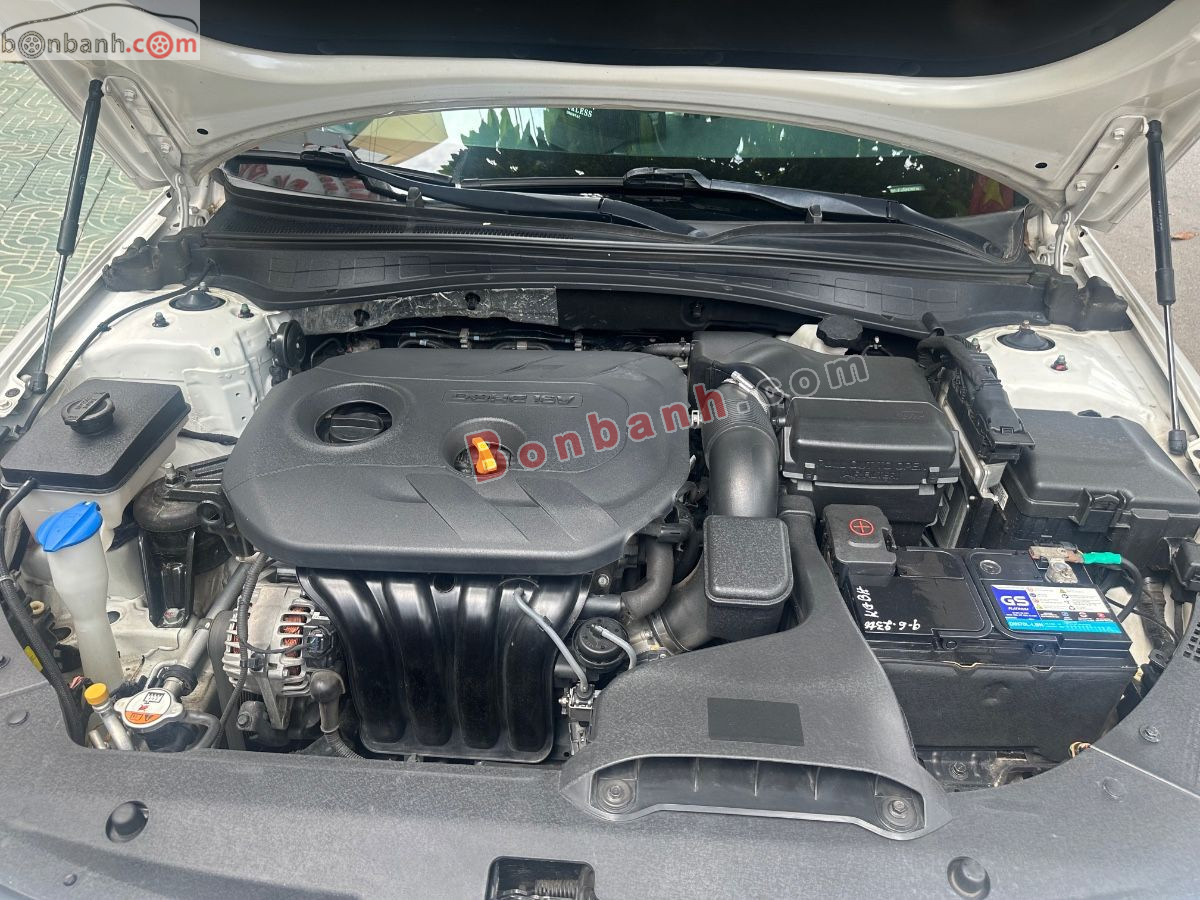 Bán ô tô Kia Optima 2.0 AT - 2017 - xe cũ