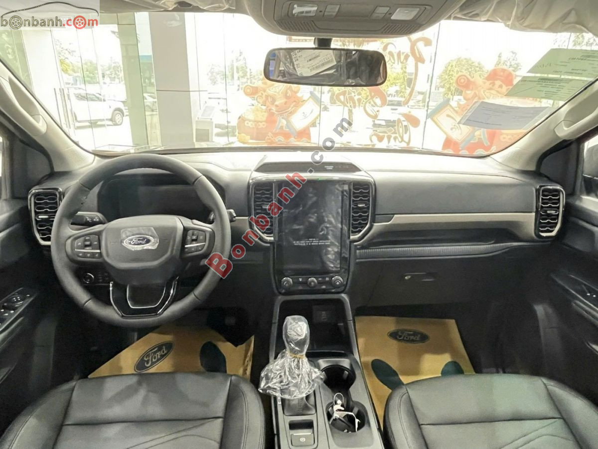 Bán ô tô Ford Everest Ambiente 2.0L 4x2 AT - 2026 - xe mới