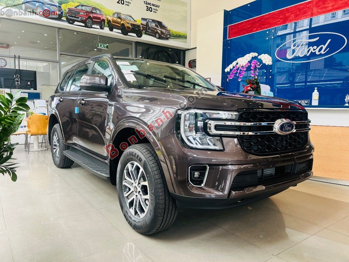 Bán ô tô Ford Everest Ambiente 2.0L 4x2 AT - 2026 - xe mới