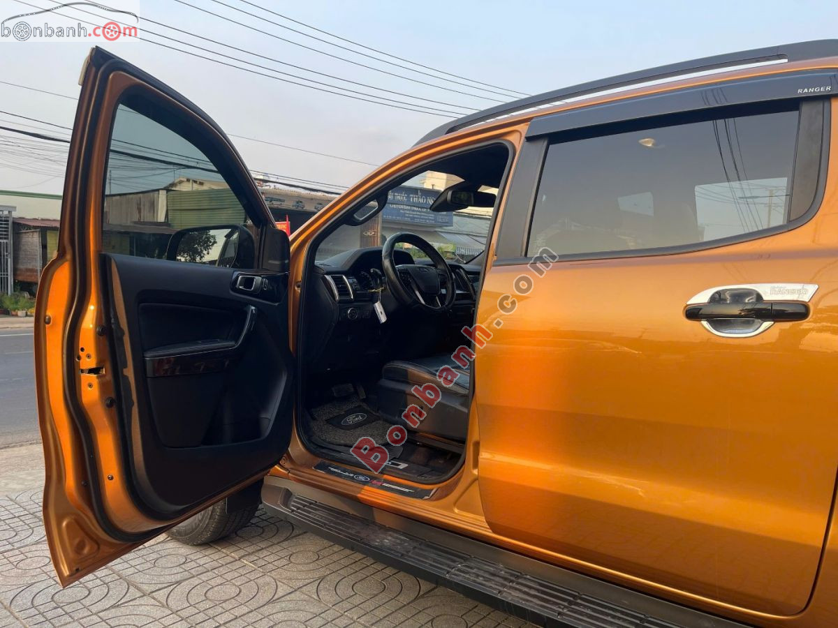 Bán ô tô Ford Ranger Wildtrak 2.0L 4x4 AT - 2022 - xe cũ