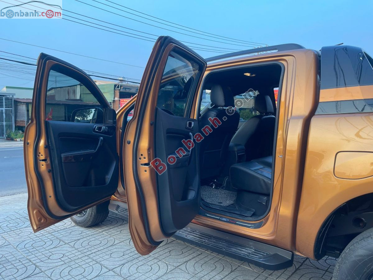 Bán ô tô Ford Ranger Wildtrak 2.0L 4x4 AT - 2022 - xe cũ