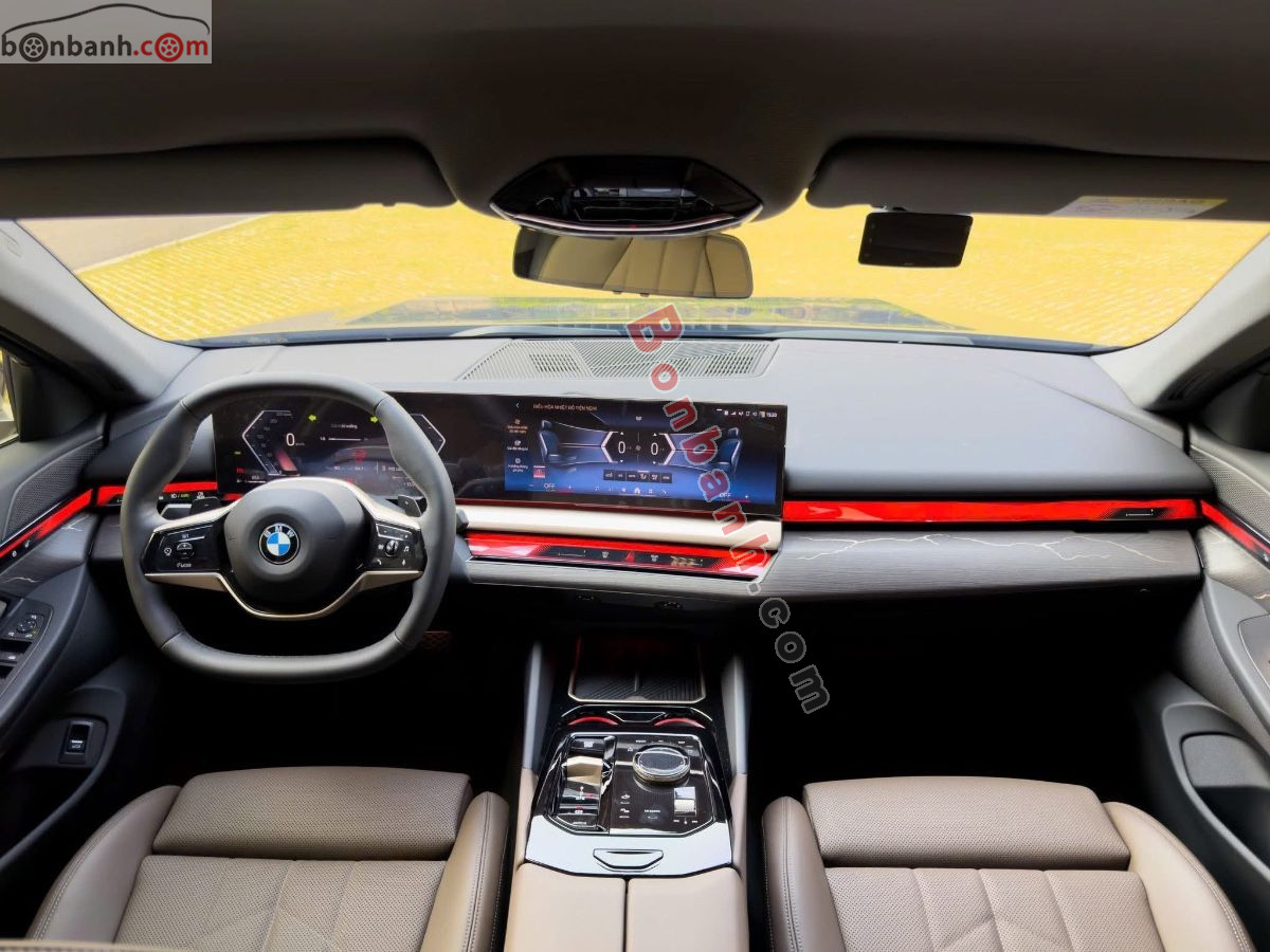 Bán ô tô BMW 5 Series 520i - 2024 - xe cũ