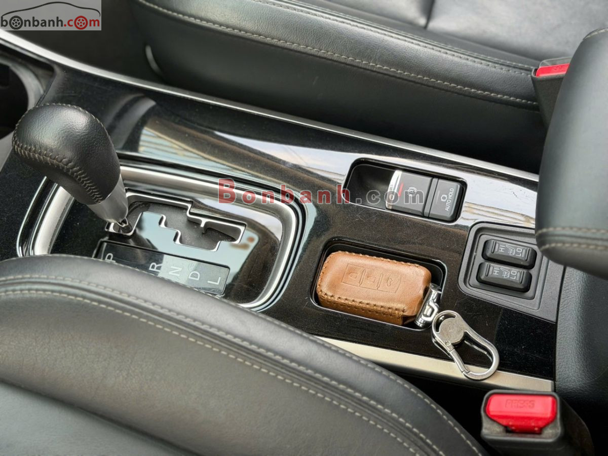 Bán ô tô Mitsubishi Outlander Premium 2.0 CVT - 2021 - xe cũ