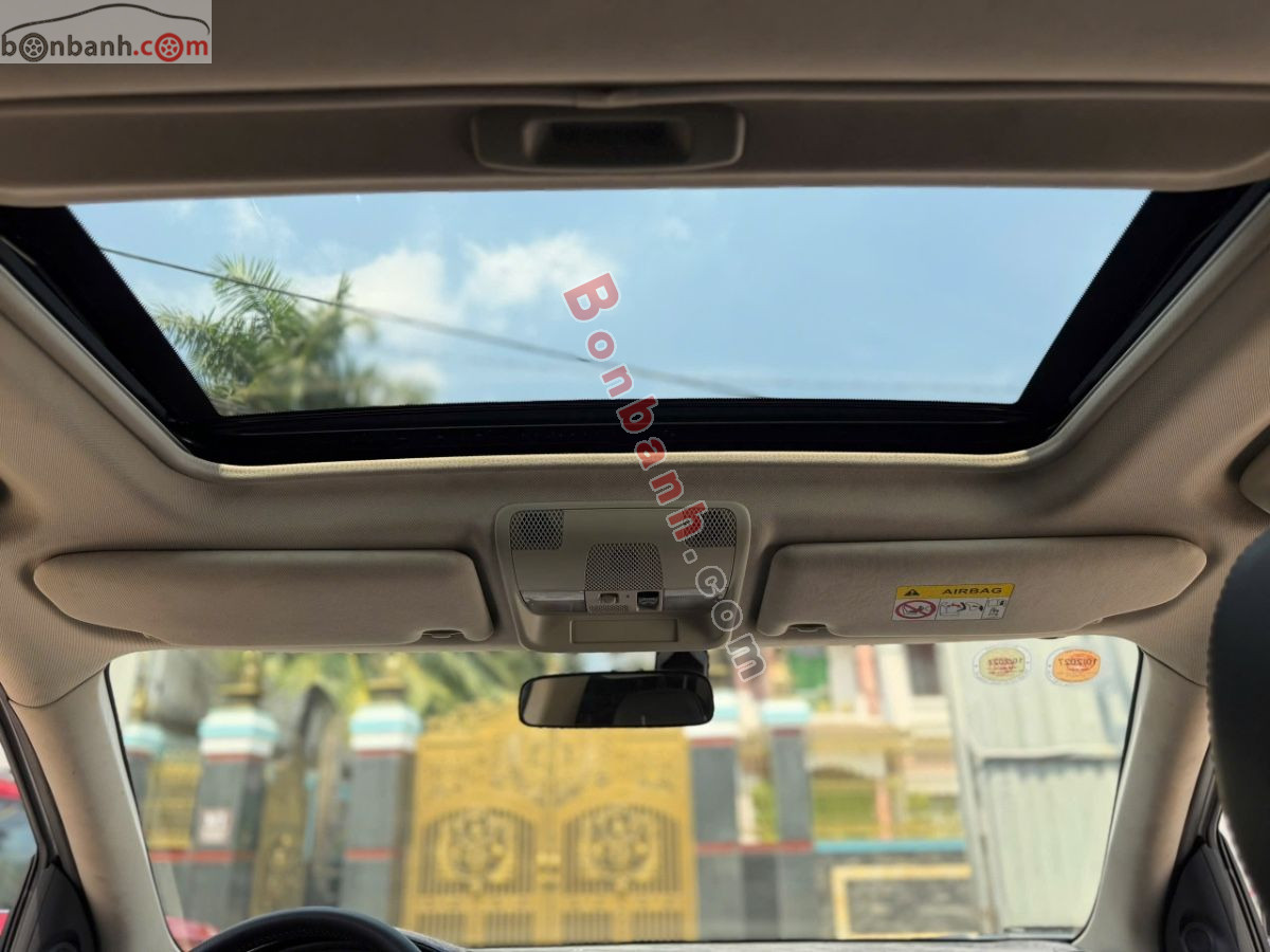 Bán ô tô Mitsubishi Outlander Premium 2.0 CVT - 2021 - xe cũ