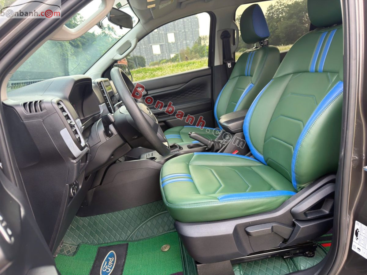 Bán ô tô Ford Ranger XLS 2.0L 4x2 AT - 2024 - xe cũ