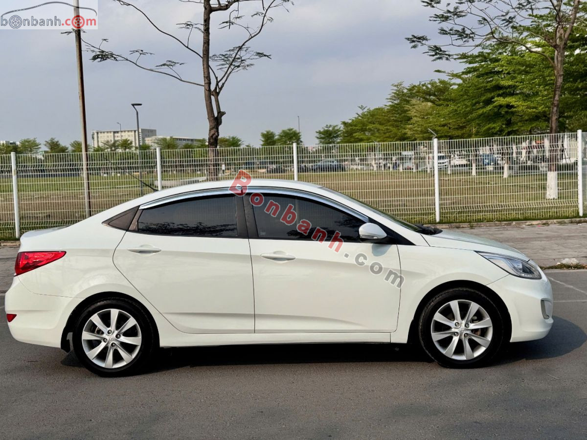 Bán ô tô Hyundai Accent 1.4 AT - 2013 - xe cũ