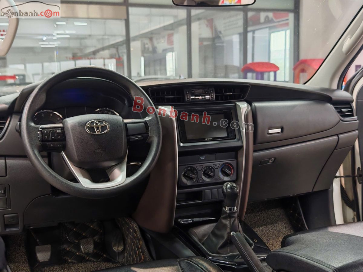 Bán ô tô Toyota Fortuner 2.4G 4x2 MT - 2019 - xe cũ