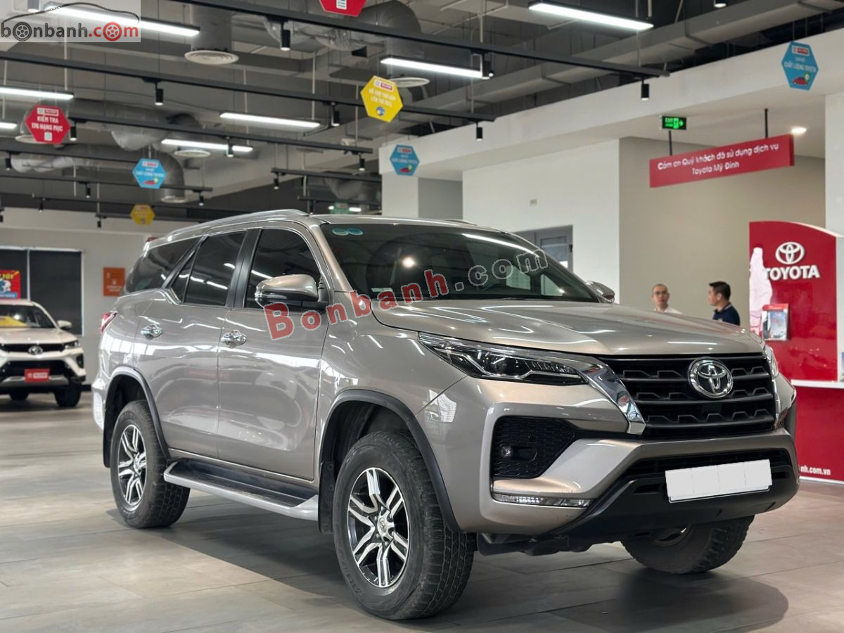 Bán ô tô Toyota Fortuner 2.4L 4x2 AT - 2023 - xe cũ